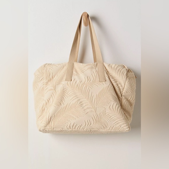 Free People Tibby Terry Weekender Bag - Picture 4 of 10